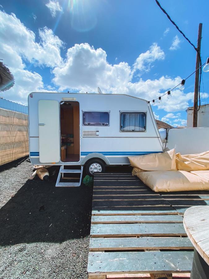 Glamping Caravan Lanzarote Tinajo Exterior photo